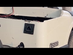 Comment installer le chargeur de batterie intégré pour EZGO ?